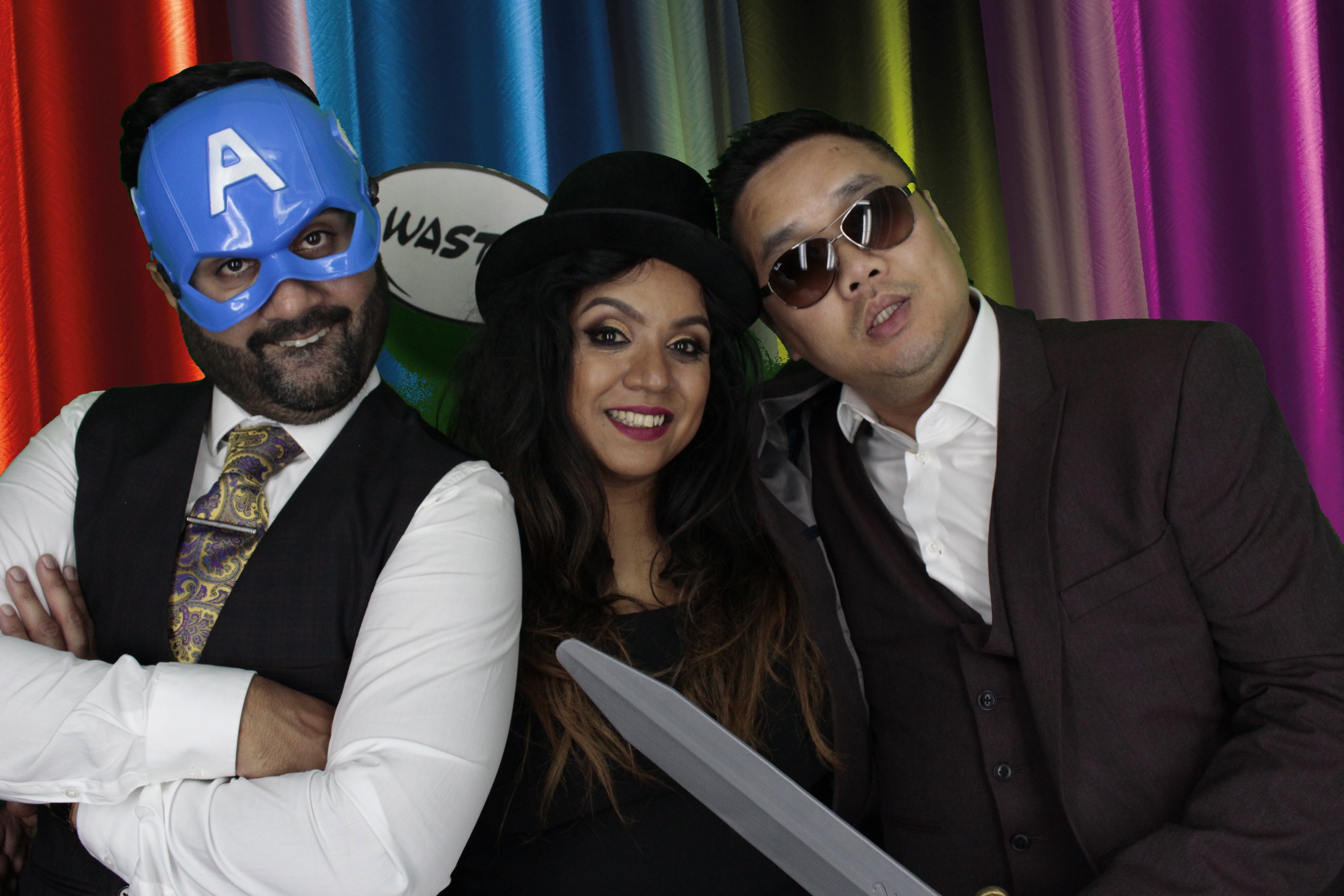 Bhavin & Yasmin’s Wedding | View more photos from the event at gallery.myphotoboothexperience.co.uk/u/MyPhotoBoothExperienceLtd/Bhavin-Yasmin’s-Wedding